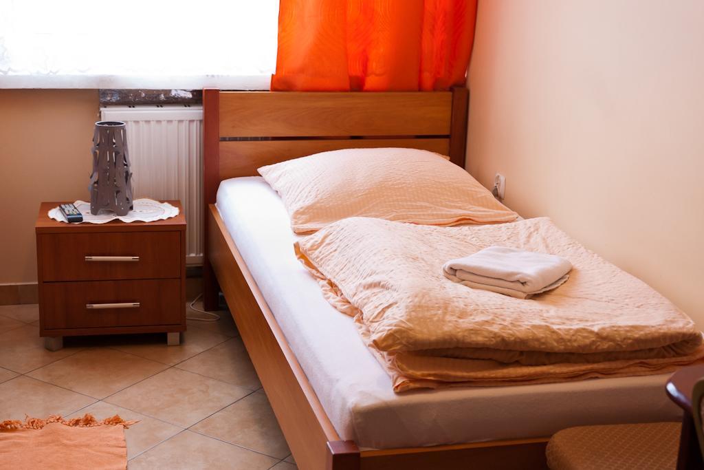 Hotel Elda 2 Bydgoszcz Bilik gambar