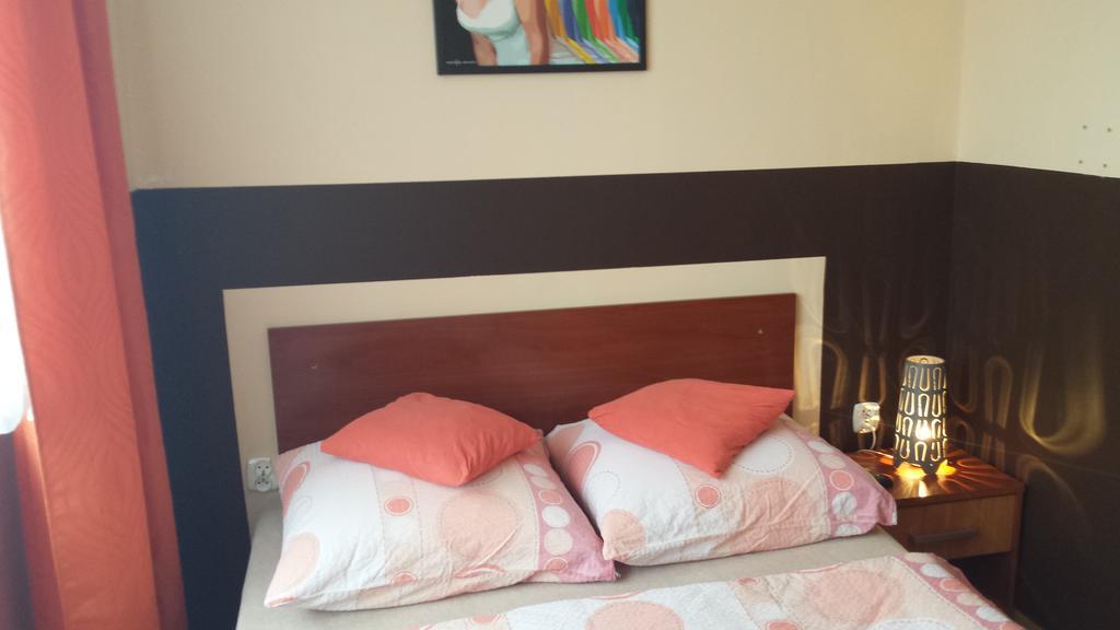 Hotel Elda 2 Bydgoszcz Bilik gambar